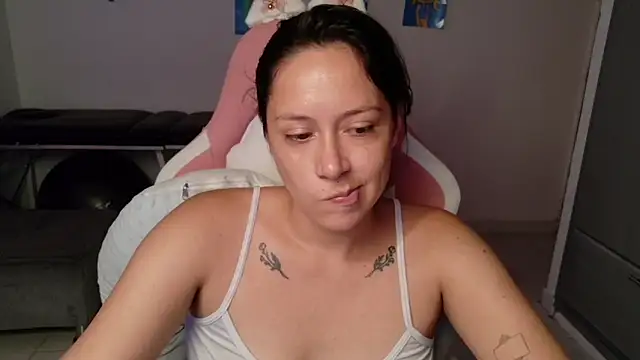 MommyMiaWs online show from 06.12.26