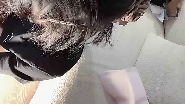 Snapshot of Serena-AU chatting on 10.23.25 Serena-AU online show from 10.23.25