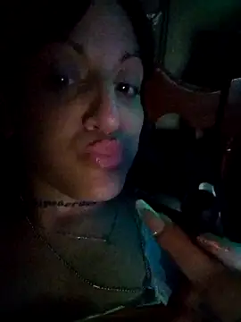 estefyzapata online show from 01.06.26