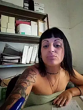 estefyzapata online show from 02.03.26