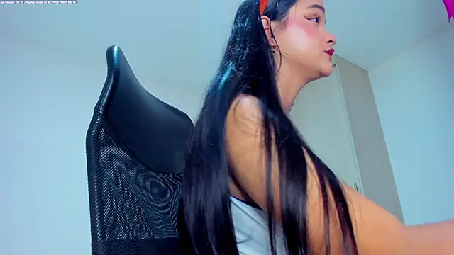 monica little23 online show from 05.03.26