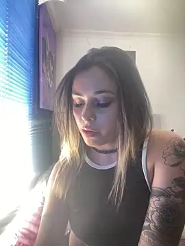 Snapshot of pamelao chatting on 01.15.25 pamelao online show from 01.15.25