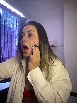 Snapshot of pamelao chatting on 02.10.25 pamelao online show from 02.10.25