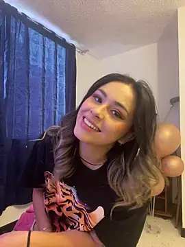 Snapshot of pamelao chatting on 03.05.25 pamelao online show from 03.05.25