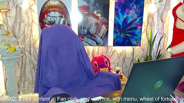 EmiTranny online show from 02.25.25