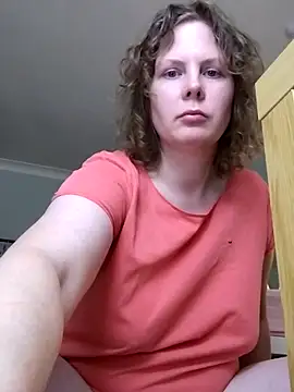 Snapshot of xxSexyBushLinnxx chatting on 01.28.25 xxSexyBushLinnxx online show from 01.28.25