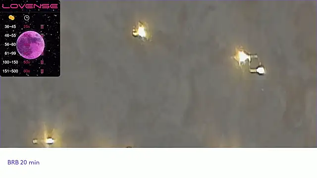 Snapshot of EvaSileZ chatting on 02.16.25 EvaSileZ online show from 02.16.25