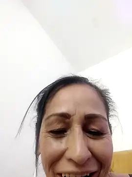 Snapshot of _Scarlett_Sweet chatting on 03.15.25 Scarlett Sweet online show from 03.15.25