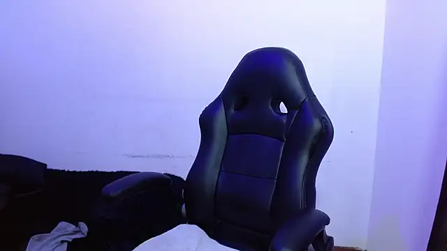 Snapshot of _Scarlett_Sweet chatting on 10.05.25 Scarlett Sweet online show from 10.05.25