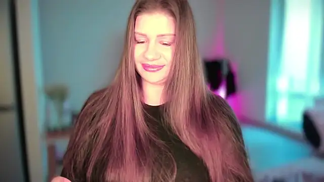 JuicyHelenX online show from 05.05.26