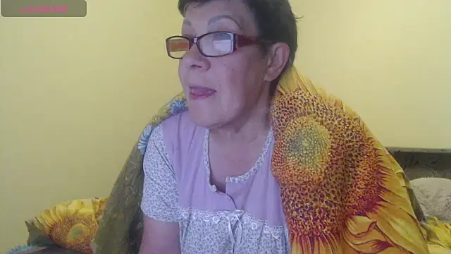 Sandra Carina online show from 05.04.26