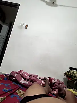 Snapshot of rajstrip12650 chatting on 12.02.24 rajstrip12650 online show from 12.02.24