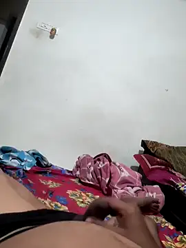 Snapshot of rajstrip12650 chatting on 12.09.24 rajstrip12650 online show from 12.09.24