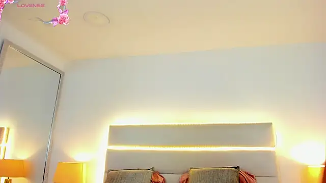 TaylorEvanss online show from 04.30.26