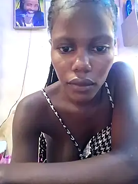 Snapshot of Slender-simple1 chatting on 10.13.25 Slender-simple1 online show from 10.13.25