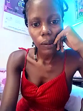 Snapshot of Slender-simple1 chatting on 11.18.25 Slender-simple1 online show from 11.18.25