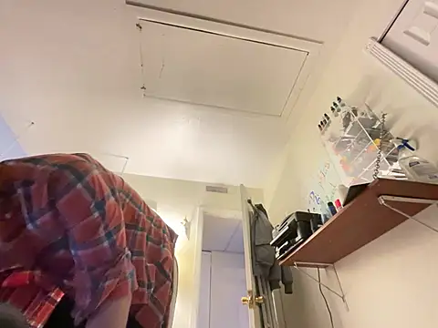 Snapshot of Fr4nk1eFFuxxx chatting on 02.10.25 Fr4nk1eFFuxxx online show from 02.10.25