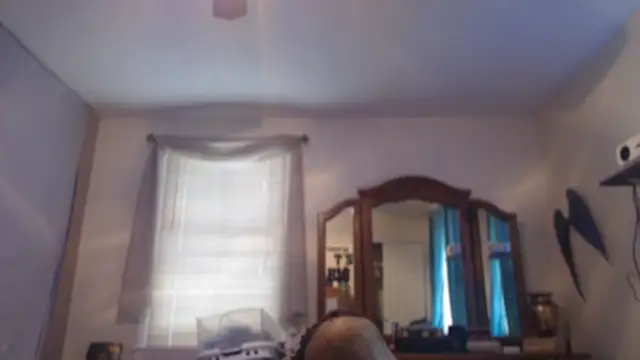 Snapshot of Fr4nk1eFFuxxx chatting on 02.15.25 Fr4nk1eFFuxxx online show from 02.15.25