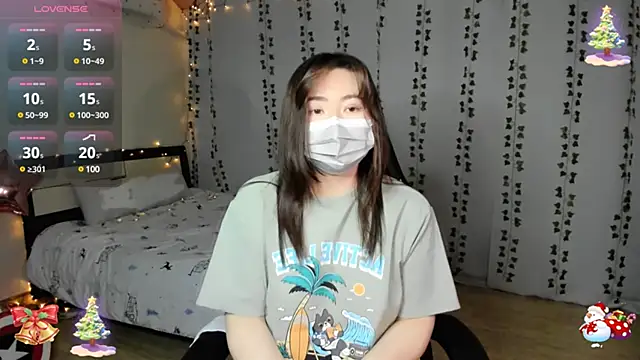 Snapshot of kimchi_03 chatting on 12.06.24 kimchi 03 online show from 12.06.24