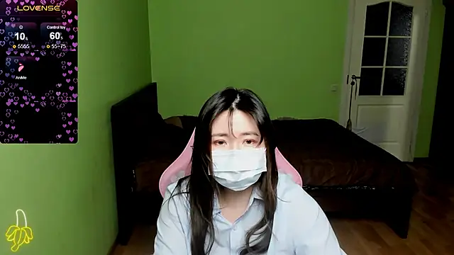 Snapshot of kimchi_03 chatting on 03.08.25 kimchi 03 online show from 03.08.25