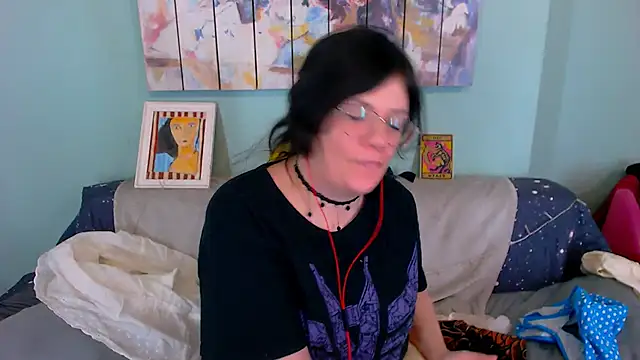 EverlyRays online show from 02.07.26