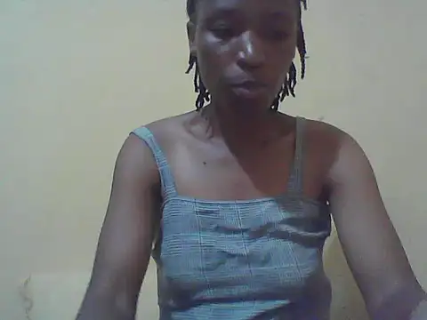 Smillie prety online show from 11.10.25