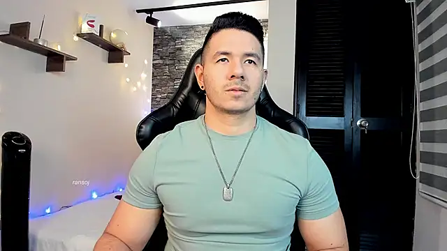 Snapshot of ransoj chatting on 12.07.24 ransoj online show from 12.07.24