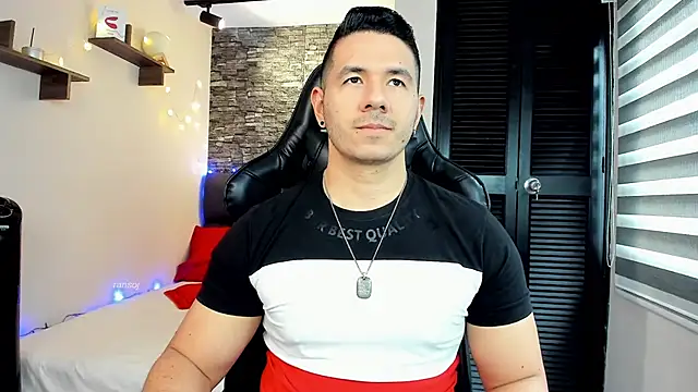 Snapshot of ransoj chatting on 12.27.24 ransoj online show from 12.27.24