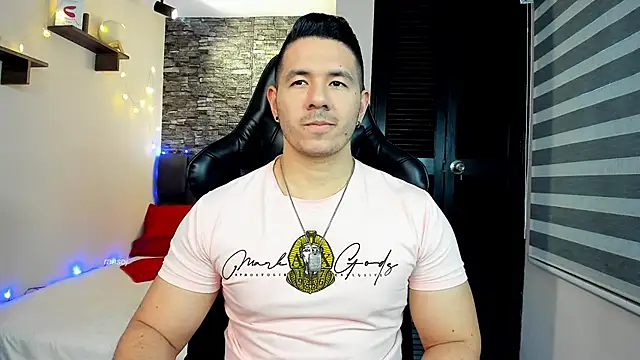 Snapshot of ransoj chatting on 12.28.24 ransoj online show from 12.28.24