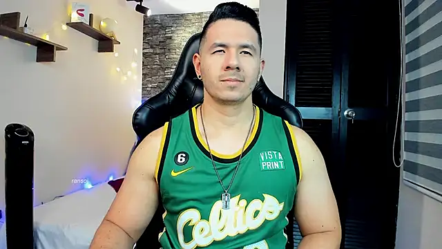 Snapshot of ransoj chatting on 01.18.25 ransoj online show from 01.18.25