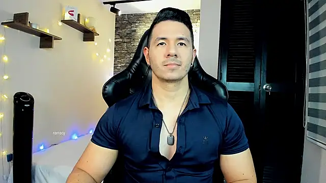 Snapshot of ransoj chatting on 01.26.25 ransoj online show from 01.26.25