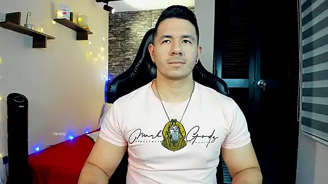 Snapshot of ransoj chatting on 02.01.25 ransoj online show from 02.01.25