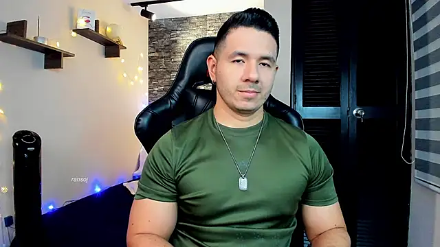 Snapshot of ransoj chatting on 02.08.25 ransoj online show from 02.08.25