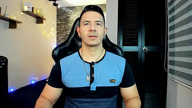 Snapshot of ransoj chatting on 02.13.25 ransoj online show from 02.13.25