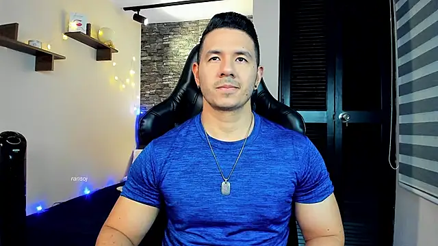 Snapshot of ransoj chatting on 02.14.25 ransoj online show from 02.14.25