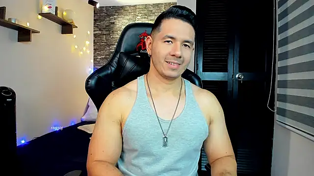 Snapshot of ransoj chatting on 02.21.25 ransoj online show from 02.21.25