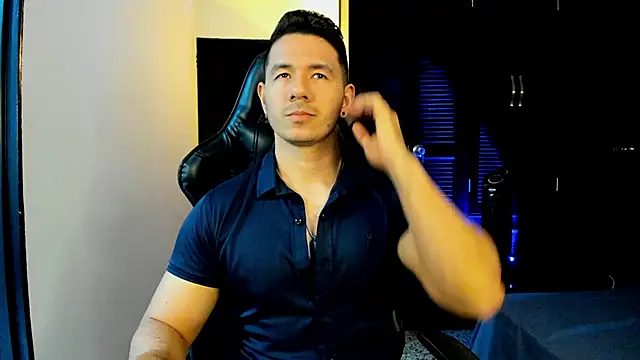 Snapshot of ransoj chatting on 03.16.25 ransoj online show from 03.16.25