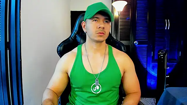 Snapshot of ransoj chatting on 03.16.25 ransoj online show from 03.16.25