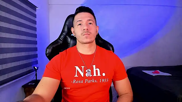 Snapshot of ransoj chatting on 10.04.25 ransoj online show from 10.04.25