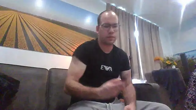 steviebigdick1992 online show from 11.13.25