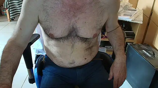 Snapshot of angelgarcia269 chatting on 11.12.25 angelgarcia269 online show from 11.12.25