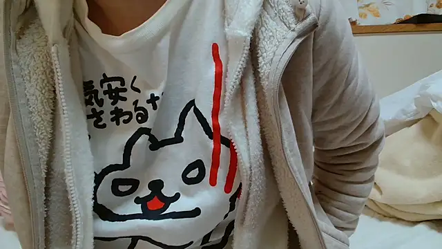 liliyRiSAcha-n online show from 12.13.24