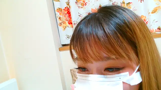 liliyRiSAcha-n online show from 12.14.24