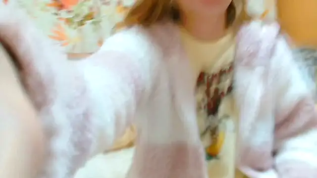 liliyRiSAcha-n online show from 12.25.24