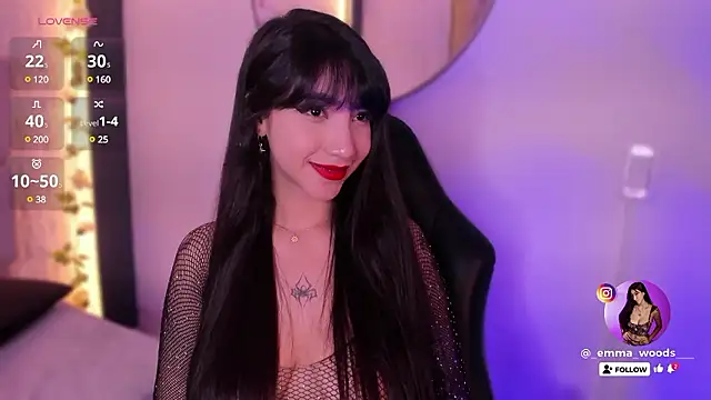 emma woods  online show from 12.05.24