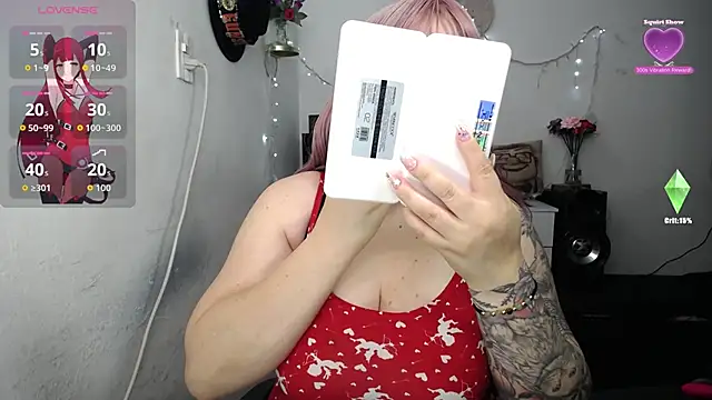 Snapshot of Madyson_ho chatting on 10.24.25 Madyson ho online show from 10.24.25