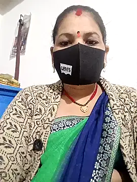 Snapshot of Riyaa-Devi chatting on 12.13.24 Riyaa-Devi online show from 12.13.24