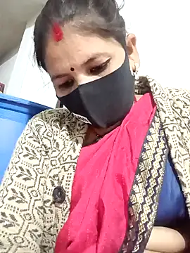 Snapshot of Riyaa-Devi chatting on 12.18.24 Riyaa-Devi online show from 12.18.24