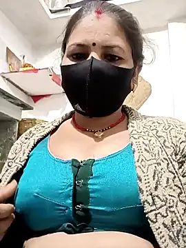 Snapshot of Riyaa-Devi chatting on 01.18.25 Riyaa-Devi online show from 01.18.25