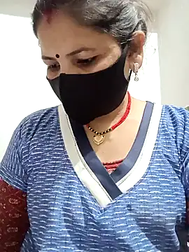 Snapshot of Riyaa-Devi chatting on 01.20.25 Riyaa-Devi online show from 01.20.25